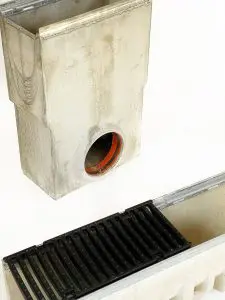 200-series-trench-drain-with-catch-basin